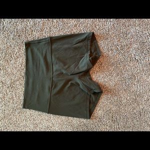 Lululemon 4inch Align Biker Short Size 6